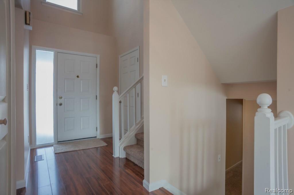 42419 Old Bridge Road Canton, MI 48188 - Photo 15 of 51 IMG_3438.jpg