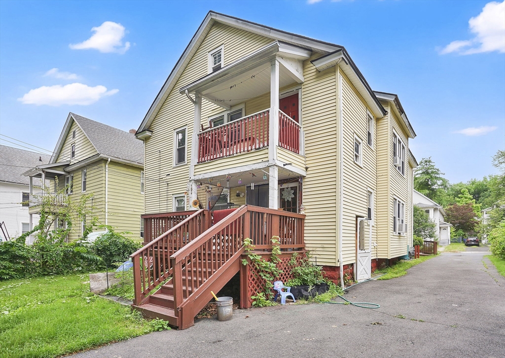 46-48 Narragansett Street Springfield, MA 01107 - Photo 4 of 19