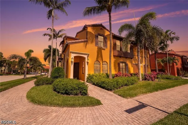 $489,000 | 11924 Tulio Way, Unit 2901, Fort Myers, FL 33912