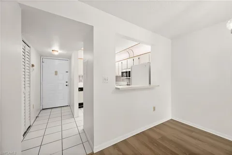 $168,000 | 4251 27th Court Southwest, Unit 104, Naples, FL 34116