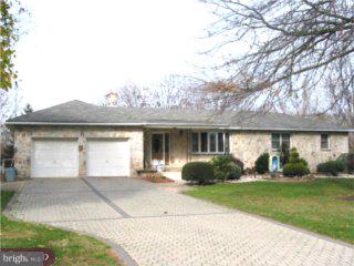 208 Fairway Road Ambler, PA 19002 - Photo 1 of 6 Gallery Image 1