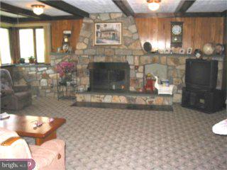 208 Fairway Road Ambler, PA 19002 - Photo 5 of 6 Gallery Image 5