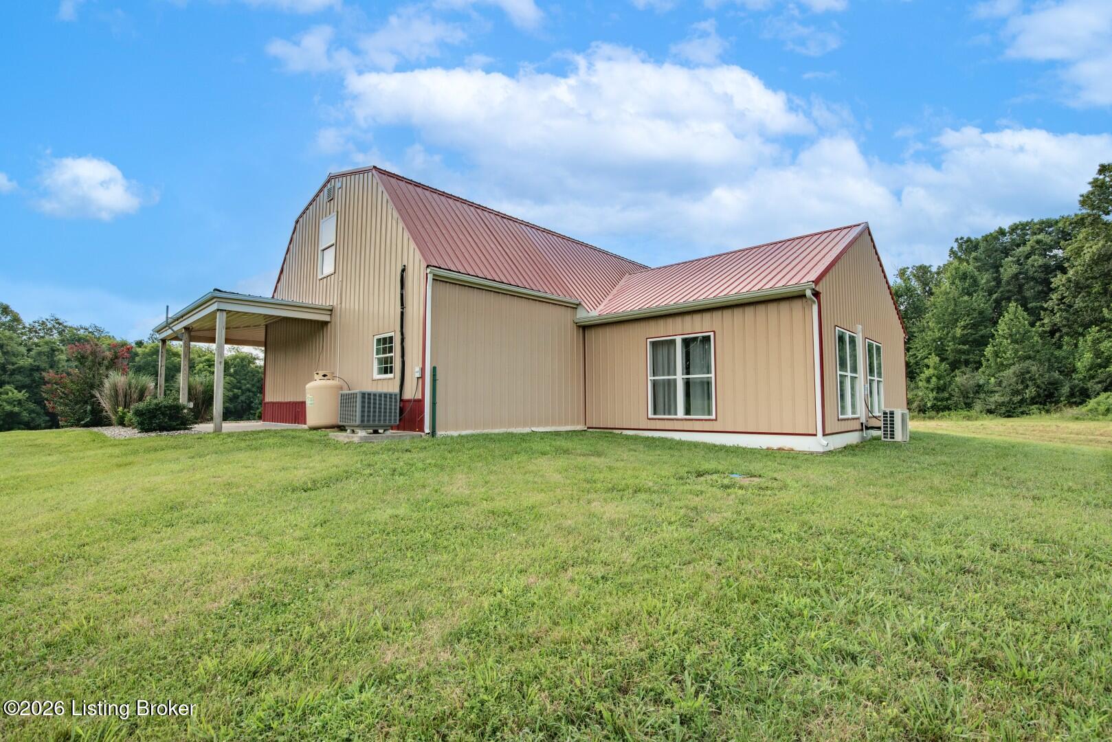 1096 Eastview Road Cecilia, KY 42724 - Photo 7 of 99 1096 Eastview Rd-310