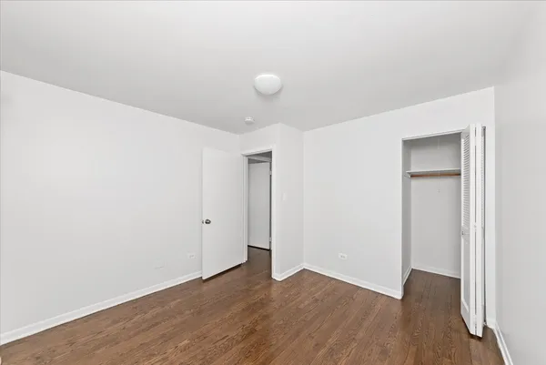 $1,450 | 600 McKinley Avenue, Unit 210, Mundelein, IL 60060