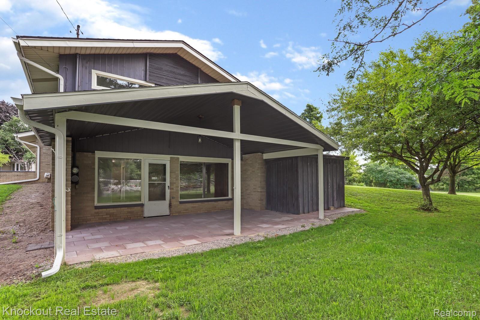 3193 Atlas Road Davison, MI 48423 - Photo 33 of 58 3193 Atlas Davison-36.jpg