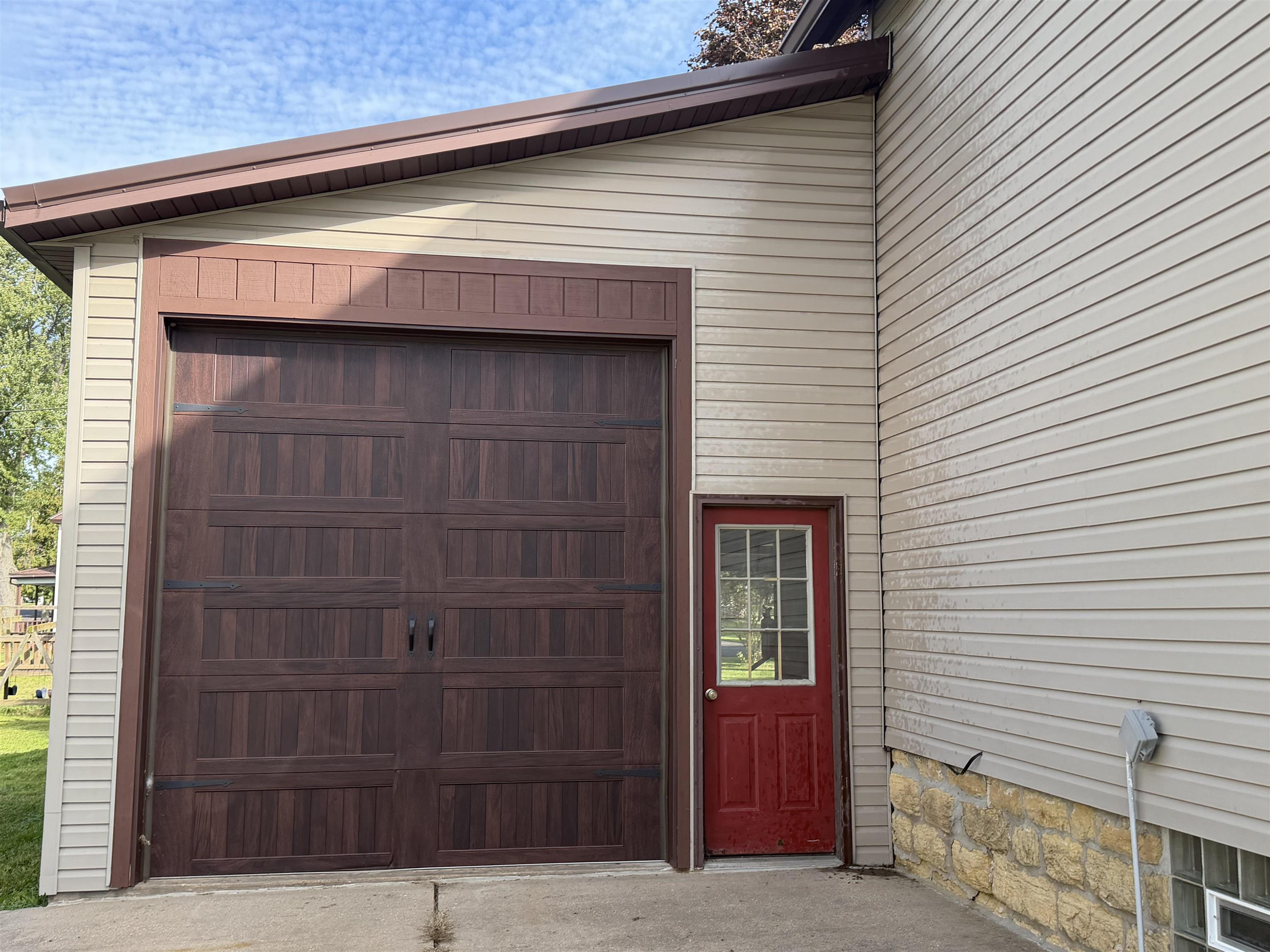 308 Spring Street Highland, WI 53543 - Photo 26 of 34 Gallery Image 26