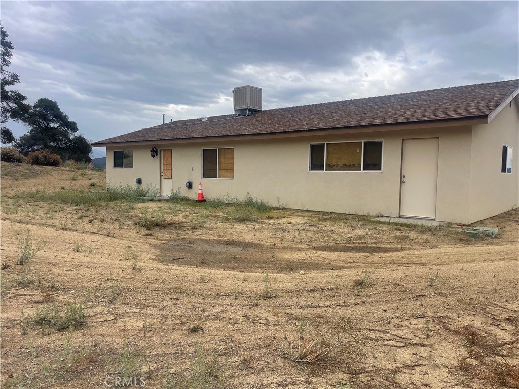 56768 Dickson Hills Road Anza, CA 92539 - Photo 18 of 37 site built home