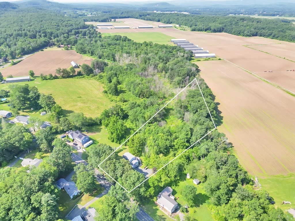 273 South Longyard Road Southwick, MA 01077 - Photo 4 of 37 Gallery Image 4