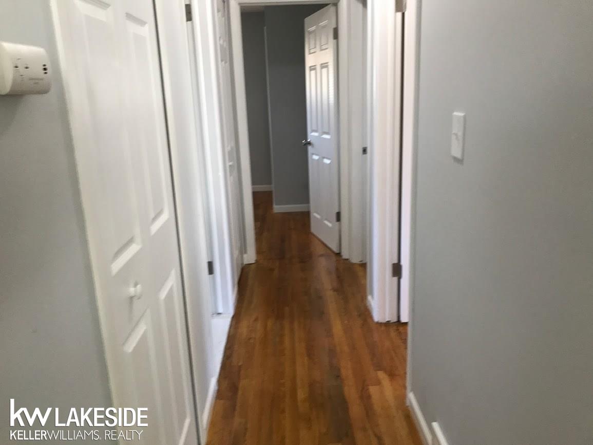 32335 Ruehle Avenue Warren, MI 48093 - Photo 22 of 24 31349460-22.JPG