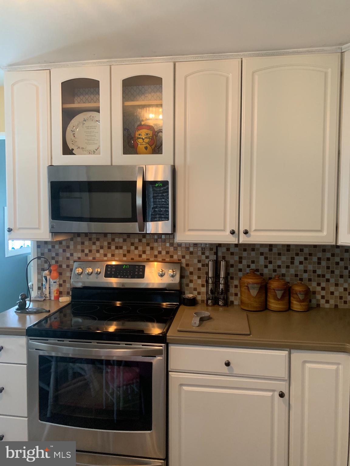 206 Embleton Road Owings Mills, MD 21117 - Photo 4 of 29 Kitchen