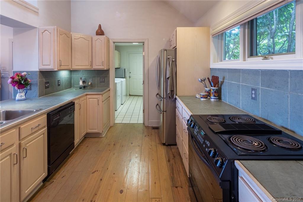 743 Raven Ridge Road, Unit 43 Banner Elk, NC 28604 - Photo 11 of 24 Gallery Image 11