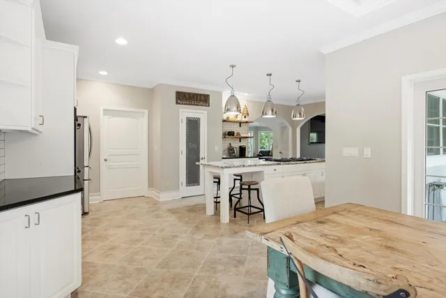 $999,999 | 2168 Bluff View Drive, Dunlap, TN 37327