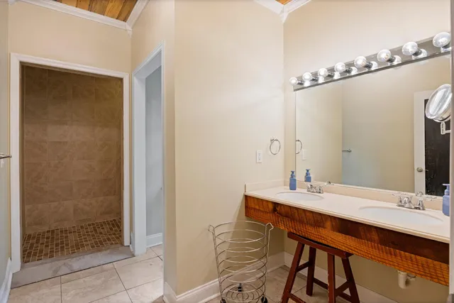 $999,999 | 2168 Bluff View Drive, Dunlap, TN 37327