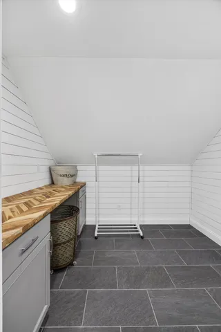 $999,999 | 2168 Bluff View Drive, Dunlap, TN 37327