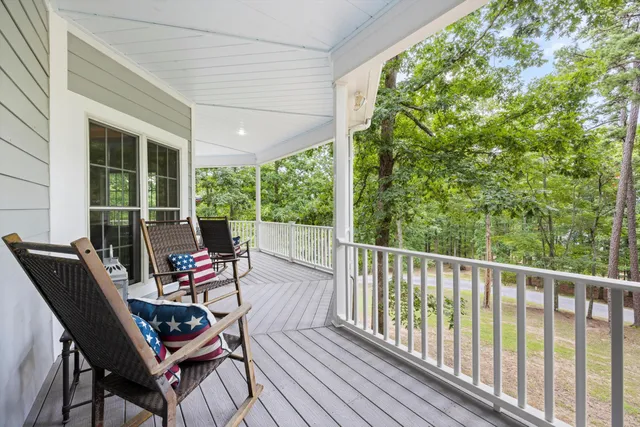 $999,999 | 2168 Bluff View Drive, Dunlap, TN 37327