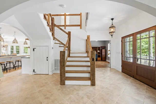 $999,999 | 2168 Bluff View Drive, Dunlap, TN 37327