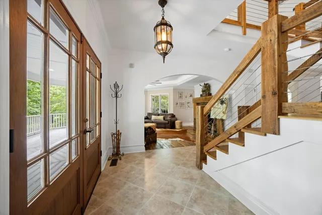 $999,999 | 2168 Bluff View Drive, Dunlap, TN 37327