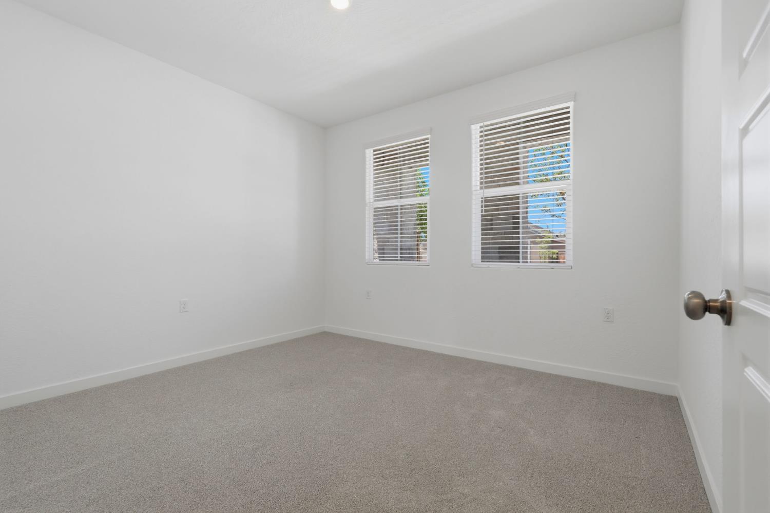 3937 Buttercup Road Madera, CA 93636 - Photo 7 of 74