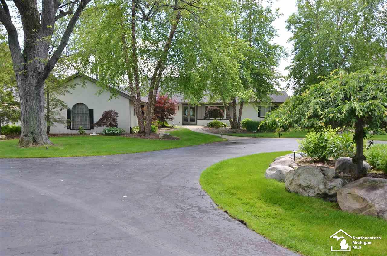 26055 East River Road Grosse Ile, MI 48138 - Photo 1 of 68