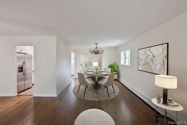 $999,999 | 22 Brian Drive, East Islip, NY 11730