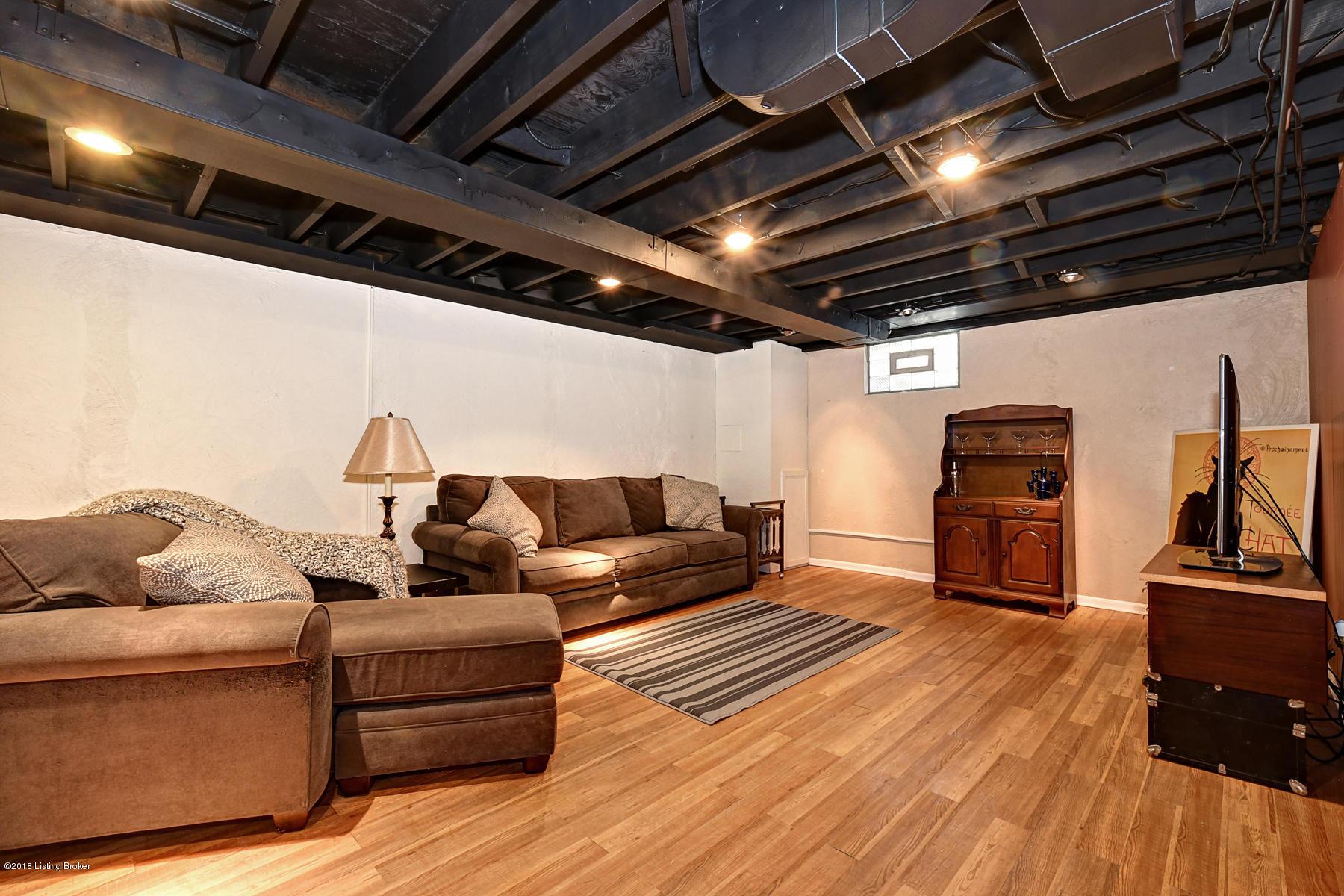 4529 Fox Run Road Louisville, KY 40207 - Photo 19 of 30 P