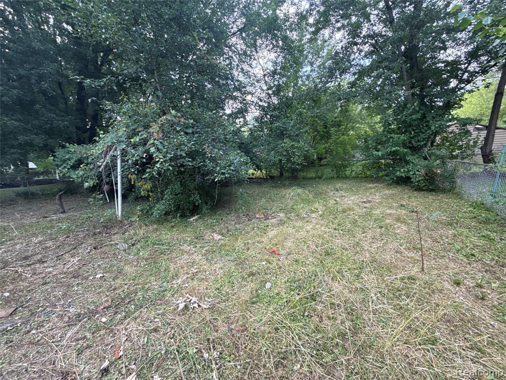 3308 Spring Valley Drive Flint, MI 48504 - Photo 24 of 24