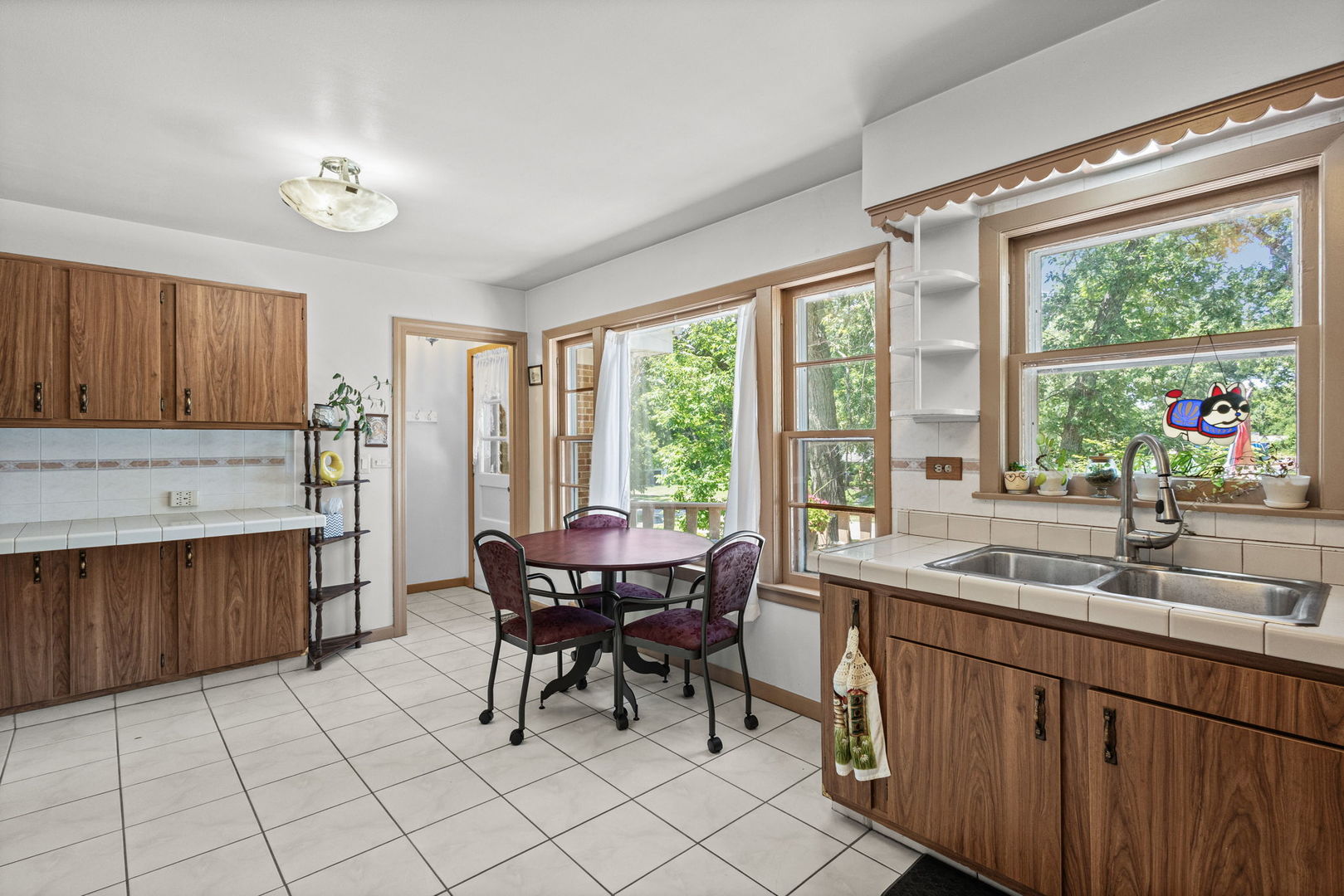 321 West Bloomingdale Road Itasca, IL 60143 - Photo 12 of 29 Gallery Image 12