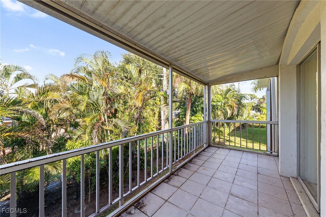 2828 Jackson Street, Unit D8 Fort Myers, FL 33901 - Photo 20 of 37 a view of a porch