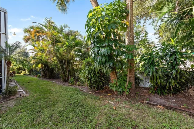 a view of outdoor space yard and patio