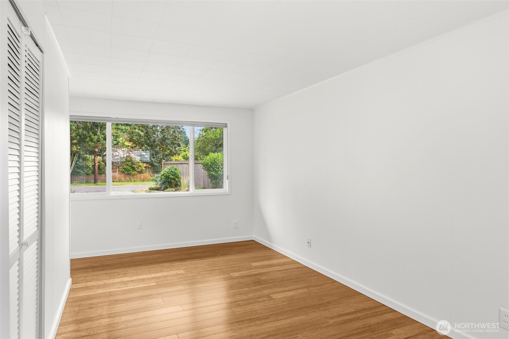 8315 198th Street Southwest Edmonds, WA 98026 - Photo 19 of 37