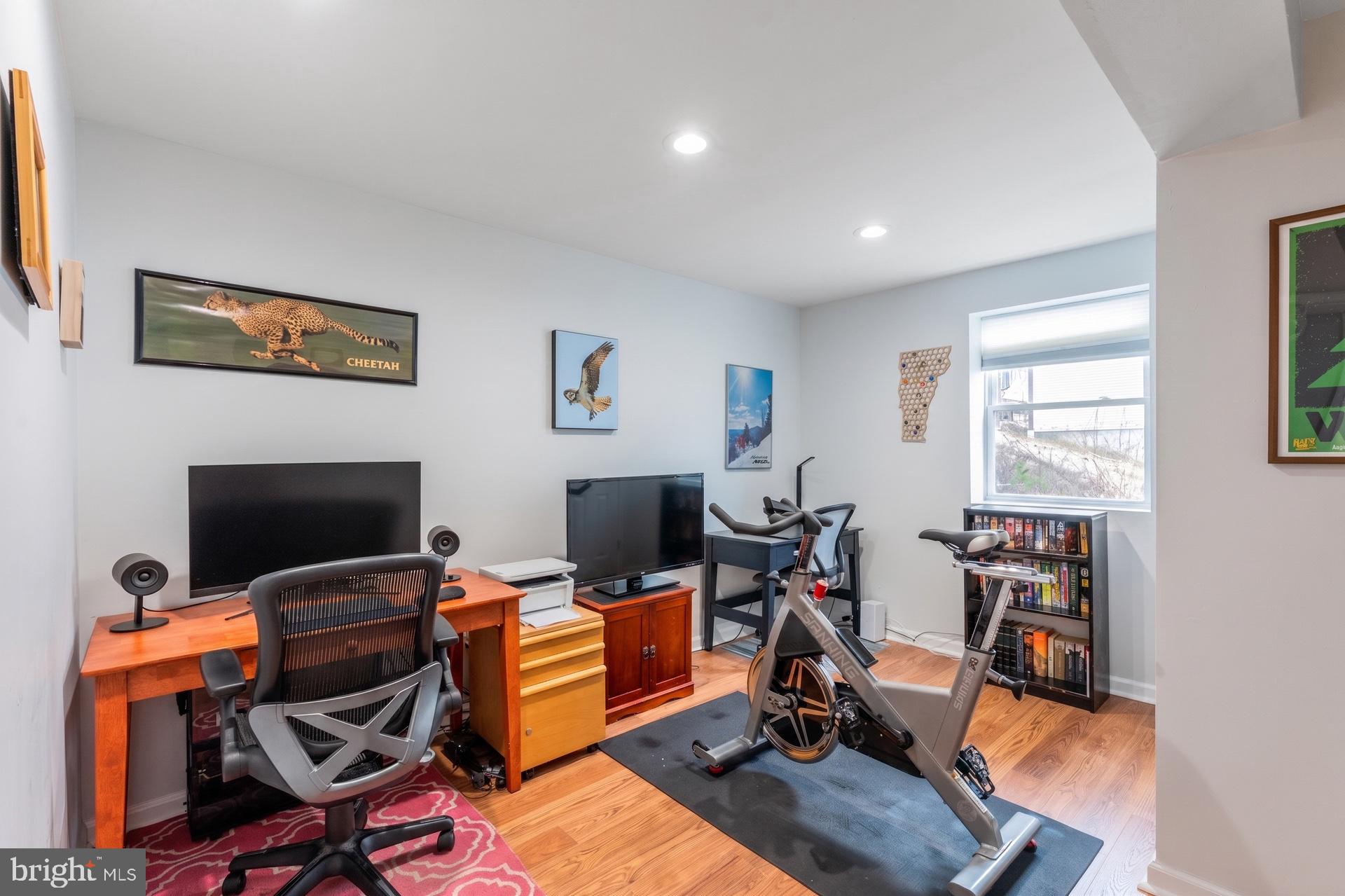 54 Highview Terrace Dover, NJ 07801 - Photo 23 of 32 Versatile space for work and fitness.