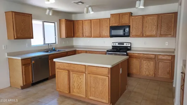 $365,000 | 1206 West Central Avenue, Coolidge, AZ 85128
