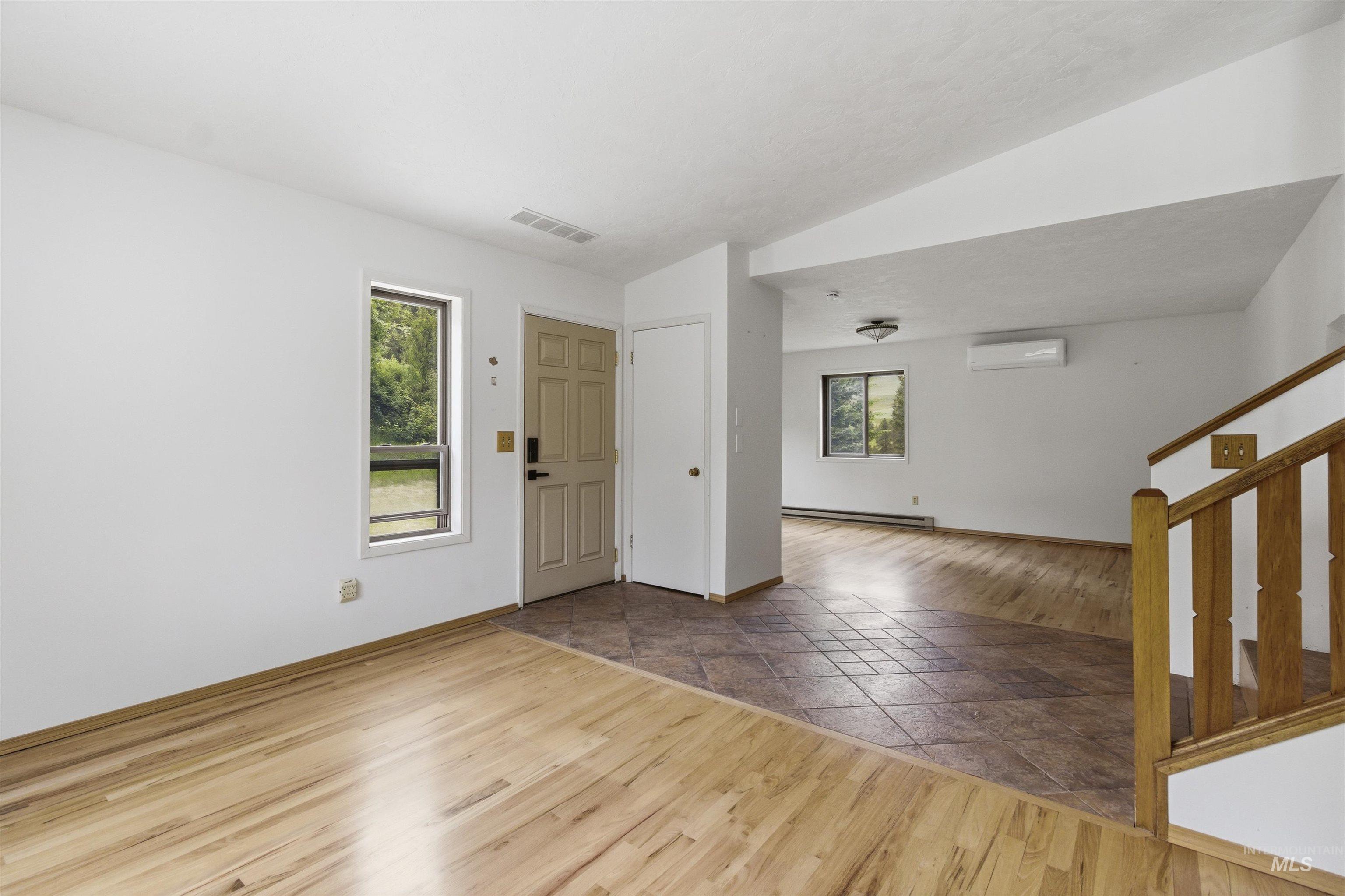 1415 Four Mile Road Viola, ID 83872 - Photo 13 of 49
