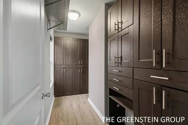 $379,900 | 72597 Faye Court, South Haven, MI 49090