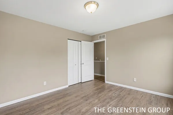 $379,900 | 72597 Faye Court, South Haven, MI 49090