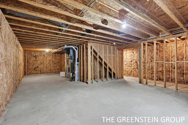 $379,900 | 72597 Faye Court, South Haven, MI 49090