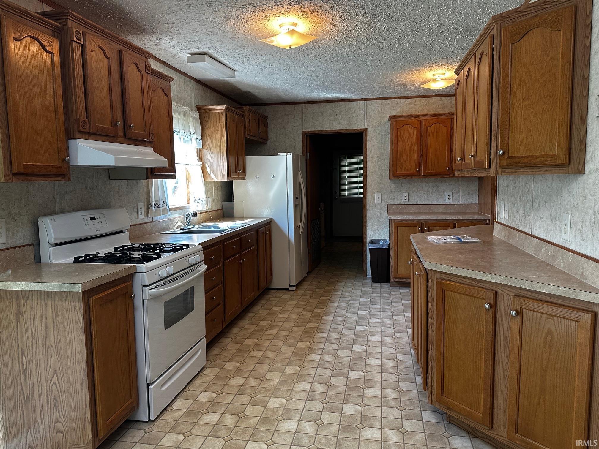 2456 West Hyden Road Spencer, IN 47460 - Photo 6 of 20