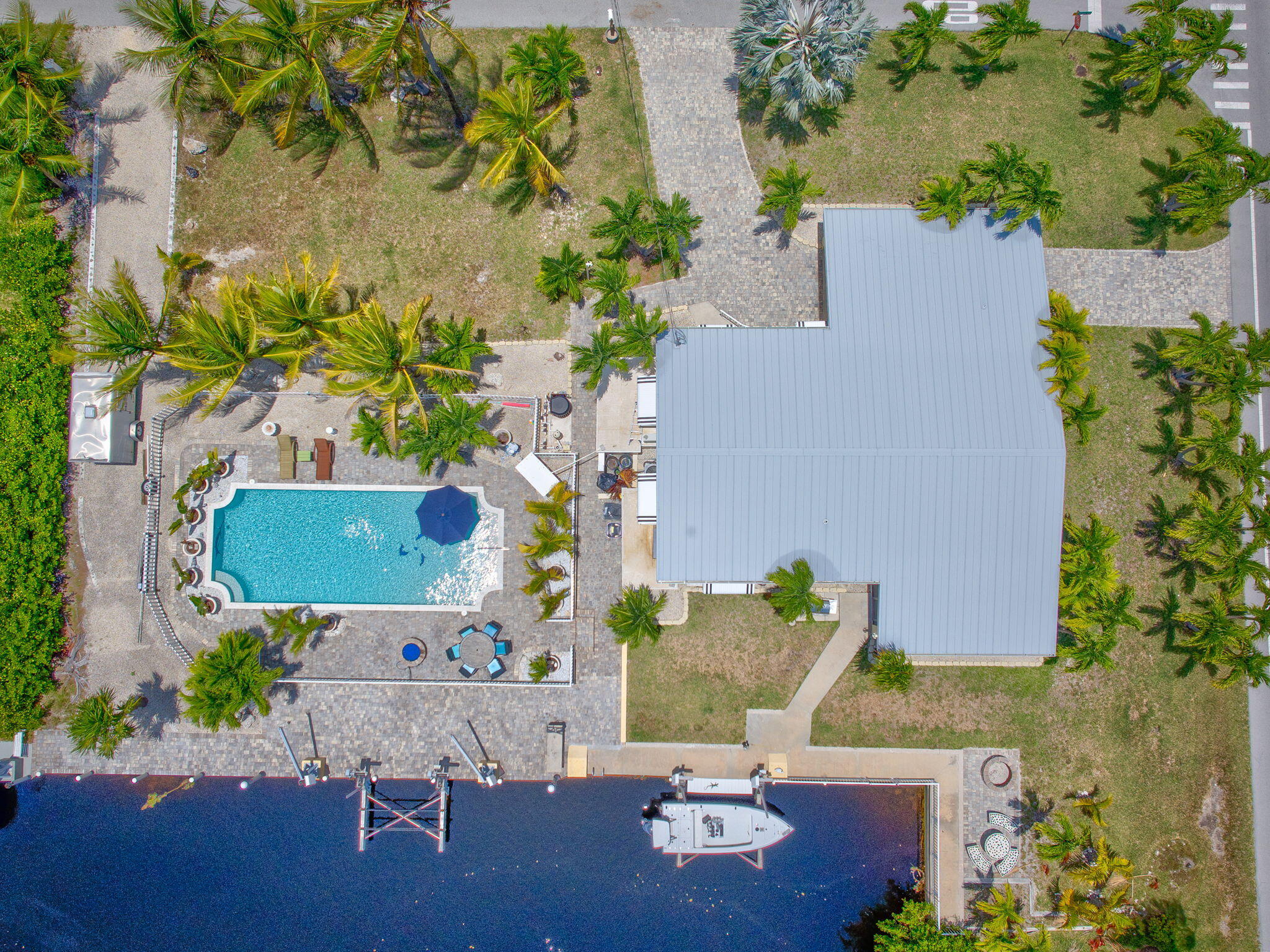30366 Falcon Lane Big Pine Key, FL 33043 - Photo 38 of 45 an aerial view of a house with a yard
