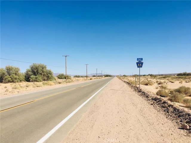 $49,990 | 52818110 National Trails Highway, Newberry Springs, CA 92365