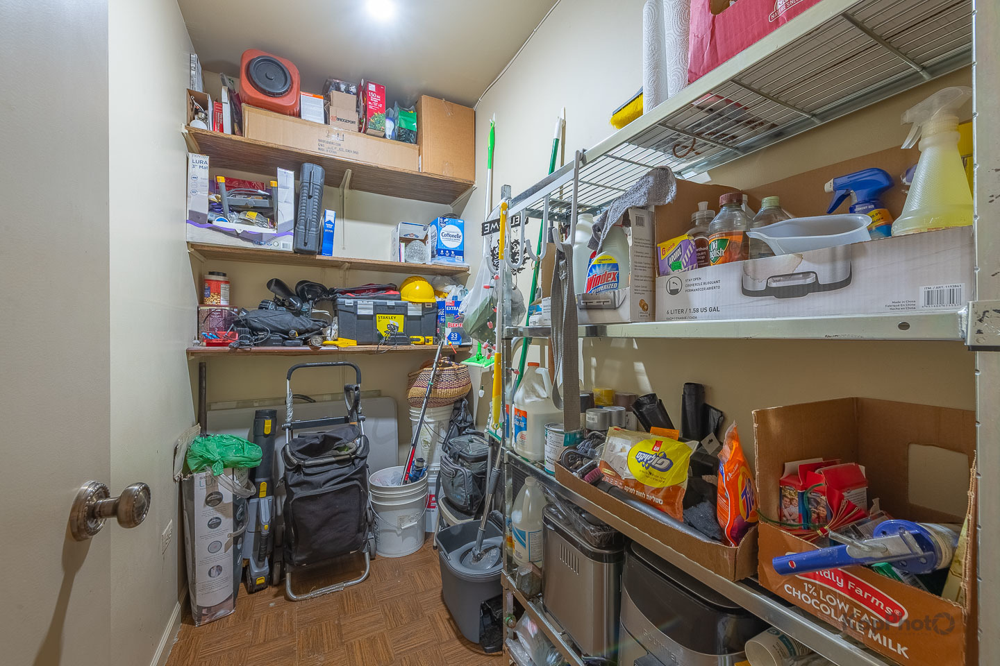 4949 Golf Road, Unit 105 Skokie, IL 60077 - Photo 9 of 30 Gallery Image 9