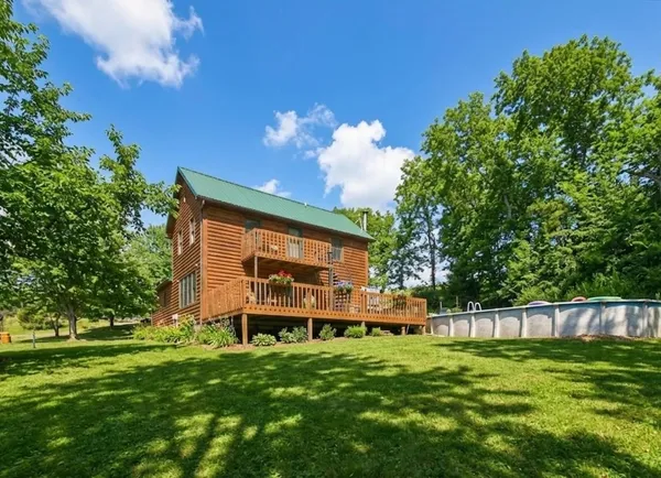 $839,900 | 19004 Kestrel Ridge Lane, Richland Center, WI 53581