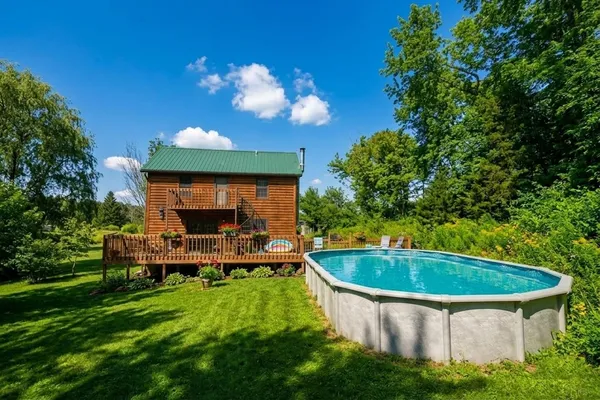 $849,900 | 19004 Kestrel Ridge Lane, Richland Center, WI 53581