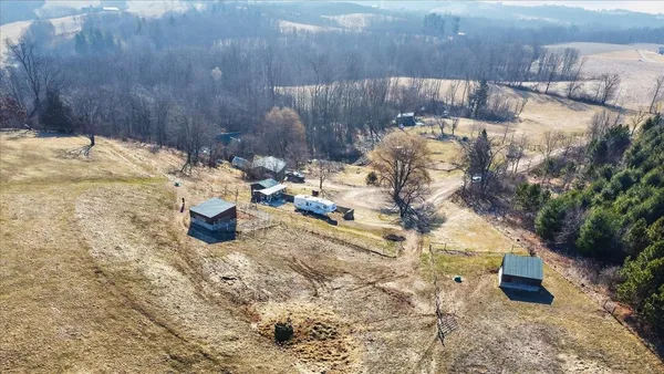 $849,900 | 19004 Kestrel Ridge Lane, Richland Center, WI 53581