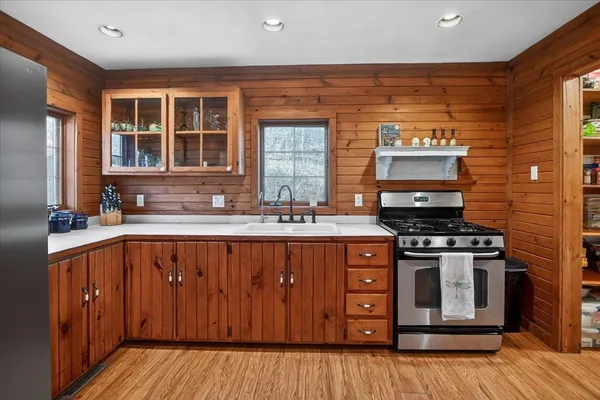 $839,900 | 19004 Kestrel Ridge Lane, Richland Center, WI 53581