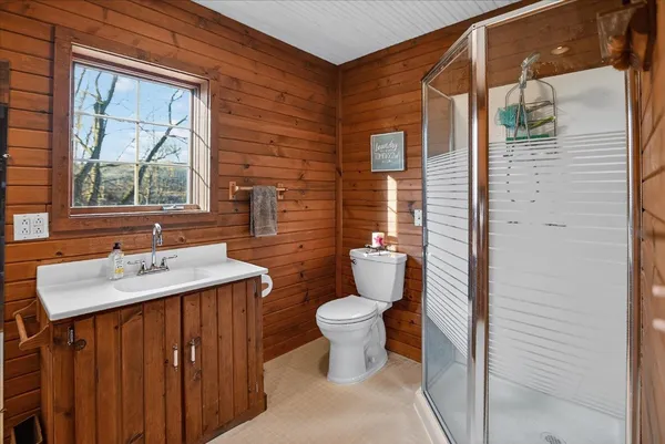 $849,900 | 19004 Kestrel Ridge Lane, Richland Center, WI 53581