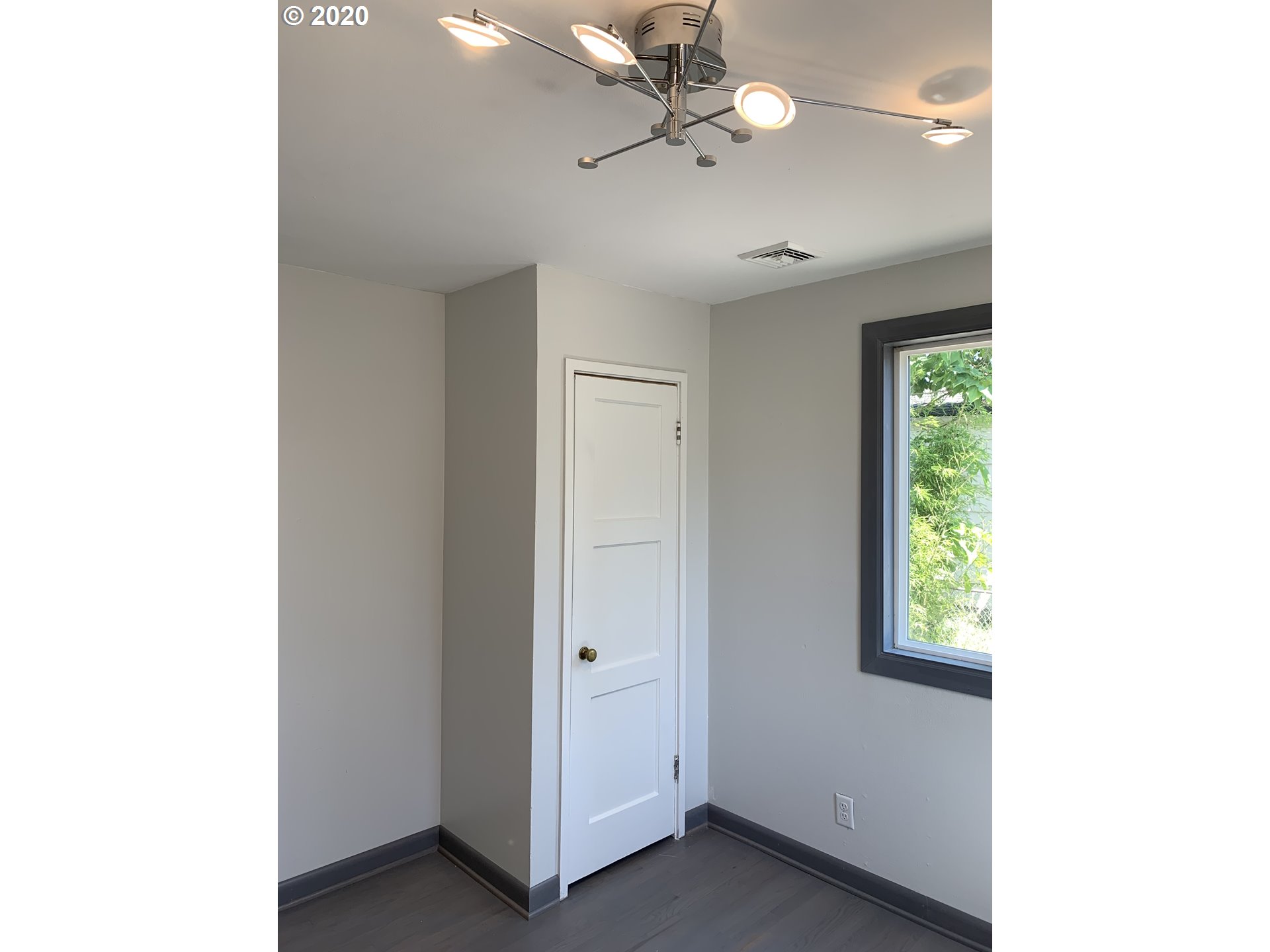1857 H Street Springfield, OR 97477 - Photo 16 of 30