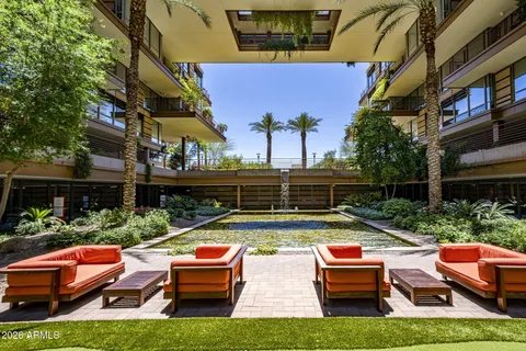 $525,000 | 7161 East Rancho Vista Drive, Unit 2008, Scottsdale, AZ 85251