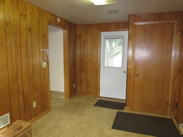 $120,000 | 902 11th Street South, St. James, MN 56081