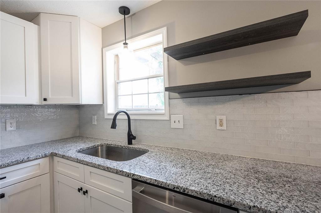 7762 Geist Bluff Drive Indianapolis, IN 46236 - Photo 17 of 57