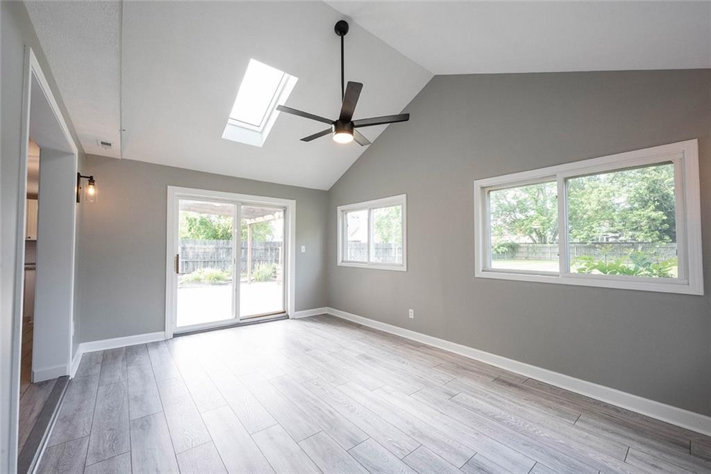 7762 Geist Bluff Drive Indianapolis, IN 46236 - Photo 23 of 57